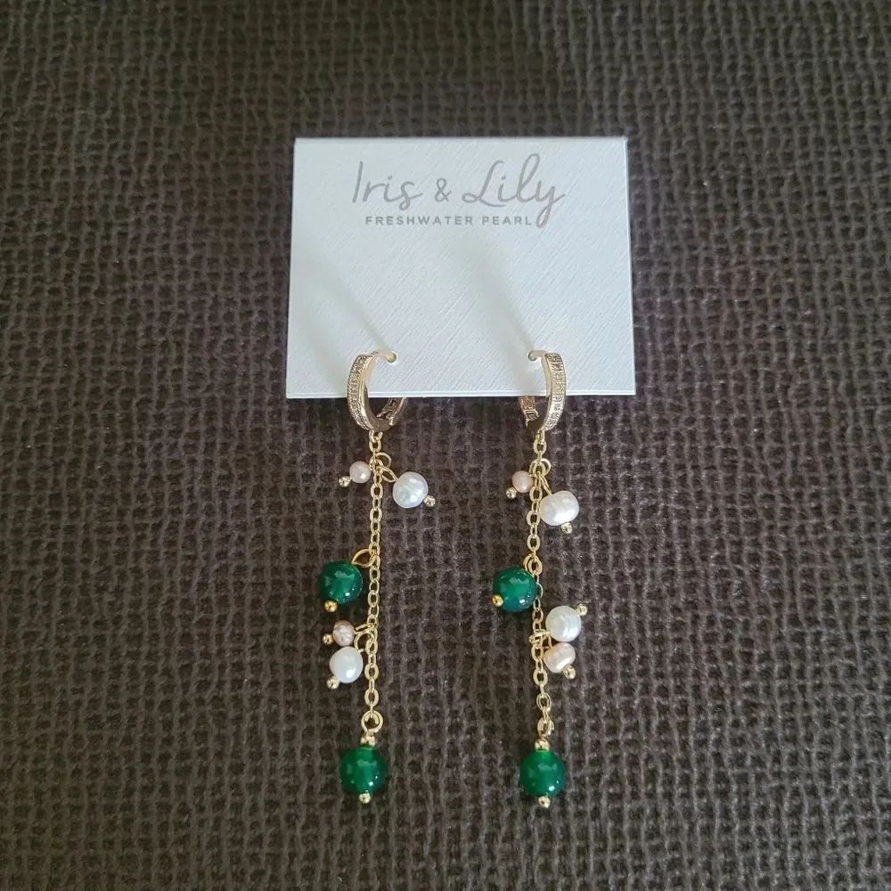 Iris & Lily Green💚 Aventurine and Pearl Dangle Earrings
